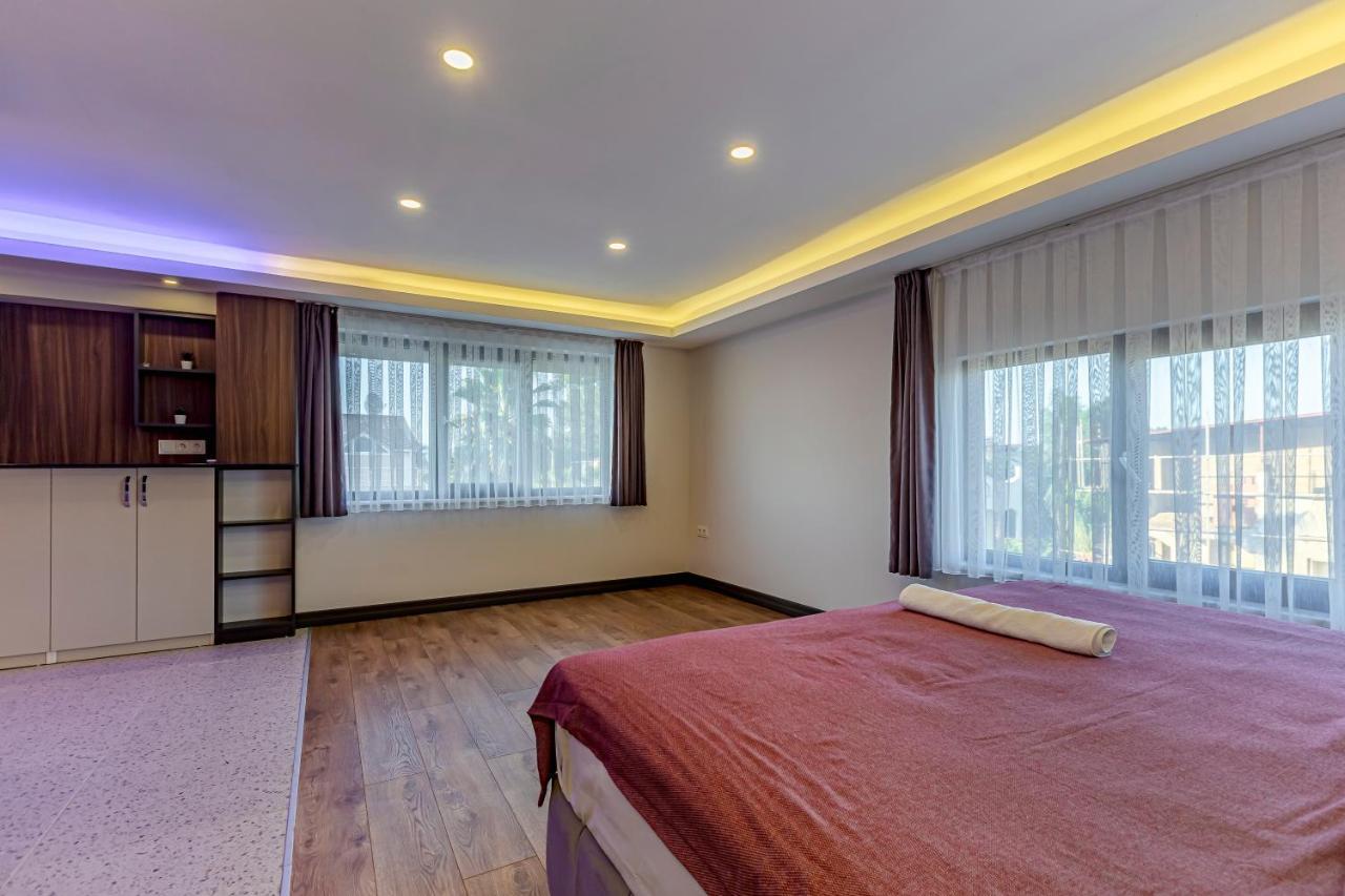 Palm Private Villas Belek Luaran gambar