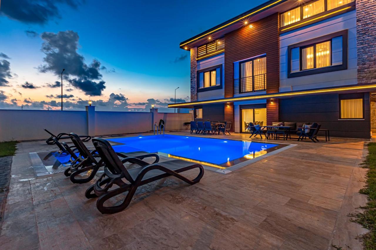Palm Private Villas Belek Luaran gambar
